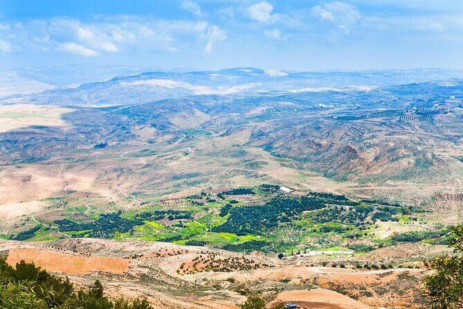 One Day Tour : Dead Sea, Madaba, Mount Nebo including lunch - Key Points  