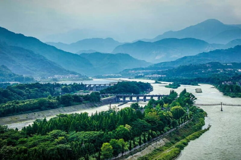 One-Day Tour: Dujiangyan, Mount Qingcheng, Panda Valley - An In-Depth Look at the Tour