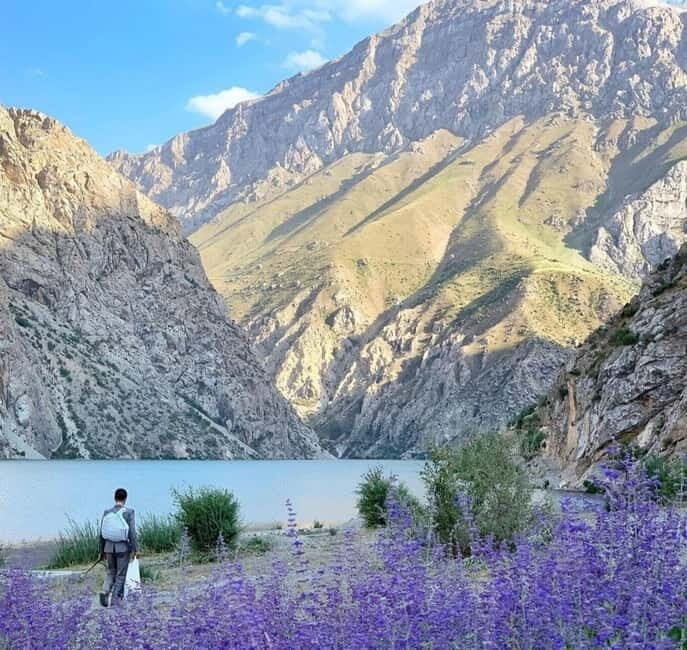 One Day Tour of Seven Lakes in Tajikistan from Samarkand - Who Should Consider This Tour?