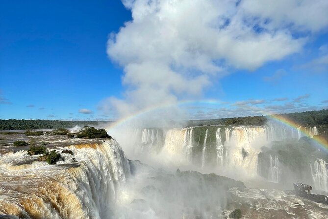 one-day-tour-of-the-br-and-arg-falls