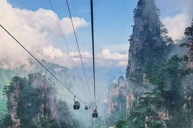 One Day Tour of Tianmen Mountain - An In-Depth Look at the Tianmen Mountain Tour