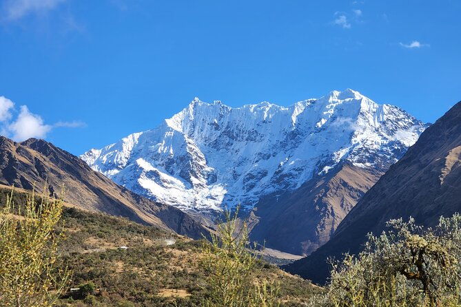 one-day-tour-to-humantay-lagoon