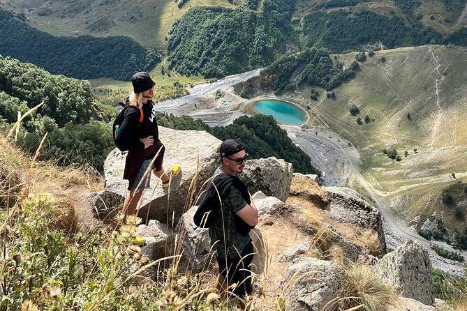 one-day-tour-to-the-magnificent-kazbegi