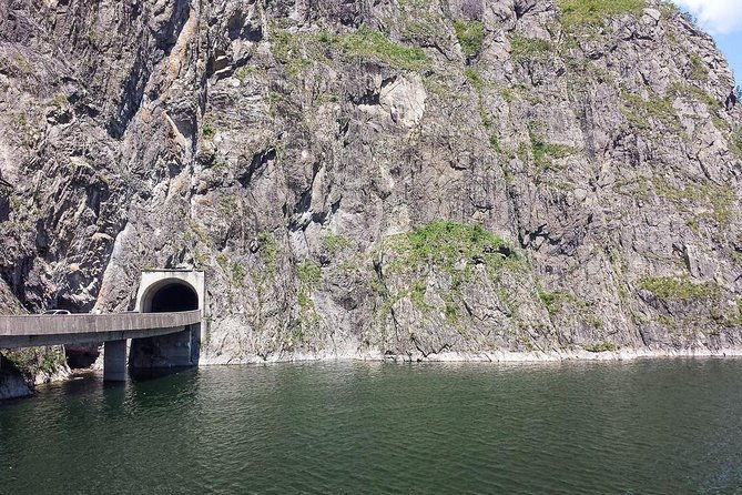 one-day-tour-transfagarasan-balea-waterfall-fagaras-fortress-from-brasov