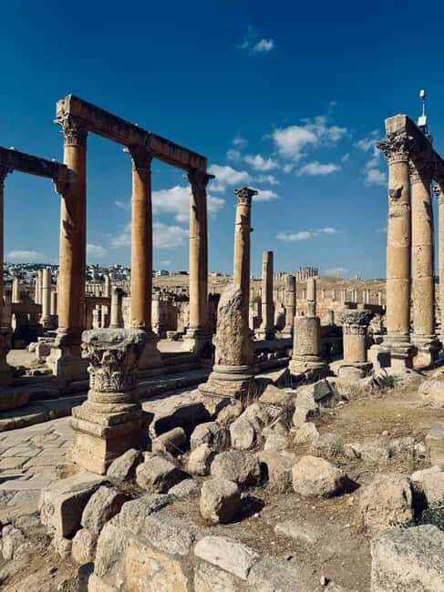 One Day Trip to Jerash & Ajloun Castle - Exploring the Ancient City of Jerash
