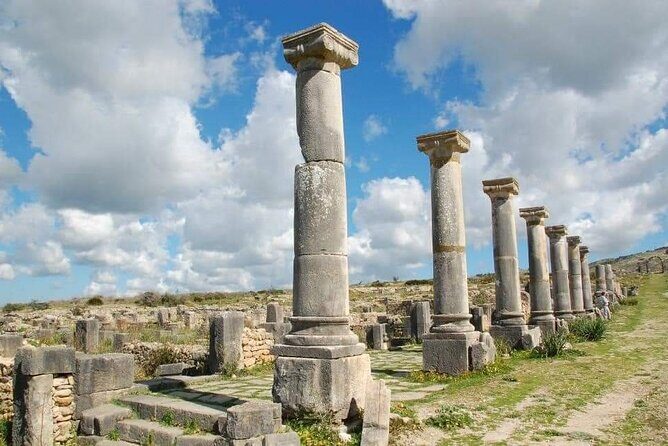 One day trip to Volubilis and meknes from Fes - FAQs  