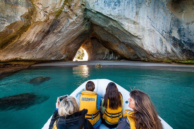 One Hour Cathedral Cove Boat Tour in Hahei - The Value for Money
