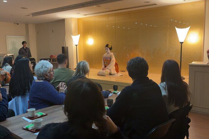 One Hour Geisha Show in Gion Kyoto - What to Expect from the Geisha Show in Gion