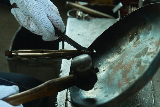 one-of-a-kind-frying-pan-crafting-tour