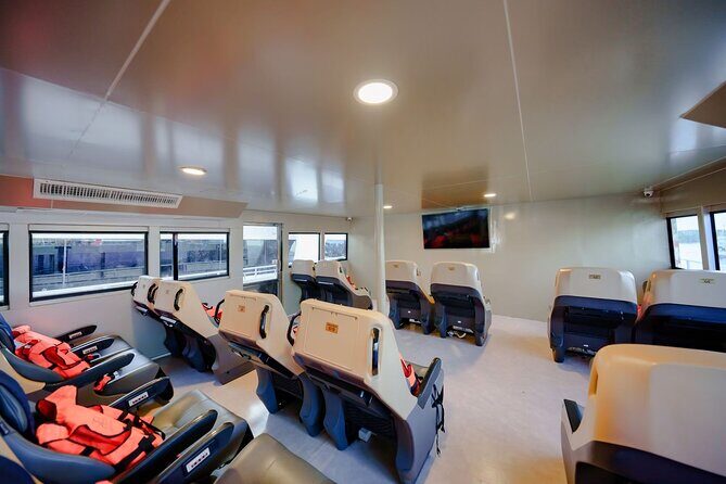 One Way Phi Phi Island Cruise with Gold Seats to/from Phuket - Who Should Consider This Tour?