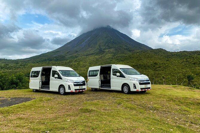 one-way-private-transfer-from-la-fortuna-arenal-to-san-jose-cr-intl-airport