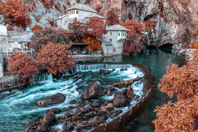 one-way-sarajevo-dubrovnik-day-tour-mostarblagajpocitelj-kravice-falls