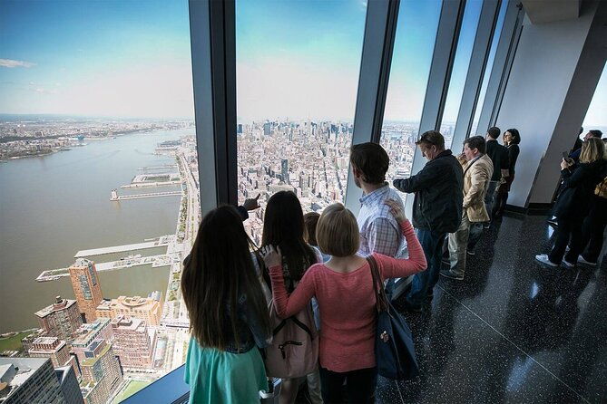 one-world-observatory-and-3-hour-manhattan-walking-tour