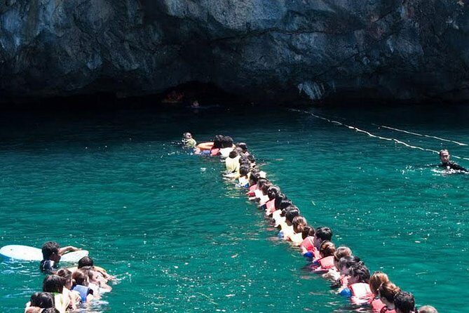 Oneday Tour 4 Islands and Emerald Cave By Tin Adventure Sea Tour from Koh Lanta - Morakot Cave (Emerald Cave)