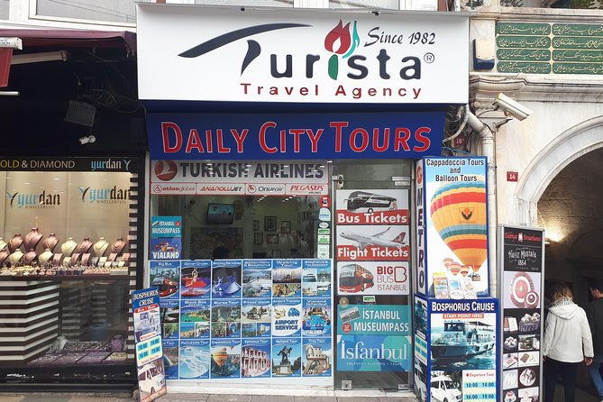 only-boat-bosphorus-cruise