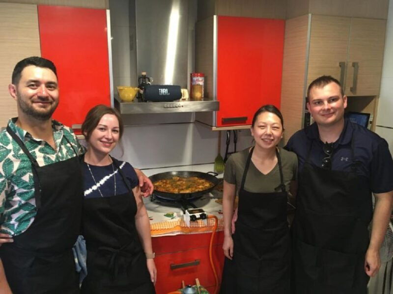 onlyforyou-paella-session-at-a-michelin-trained-chefs-home