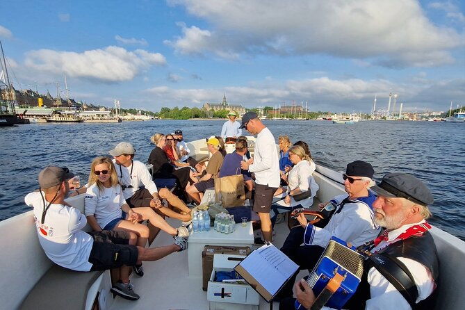 open-electric-boat-ride-in-stockholm