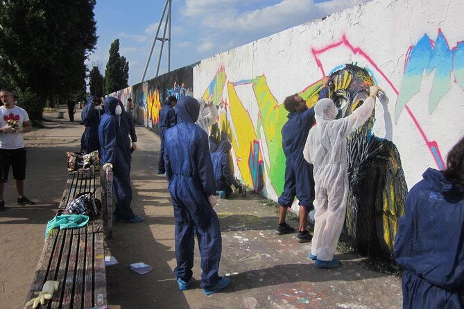 open-graffiti-workshop-in-the-mauerpark-in-berlin