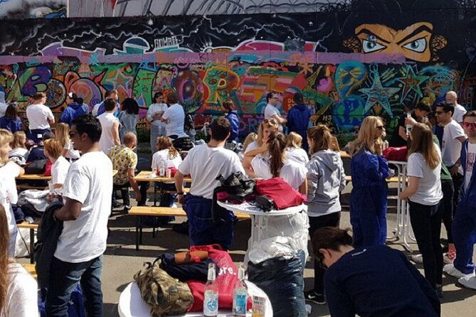 open-graffiti-workshop-in-the-mauerpark-in-berlin