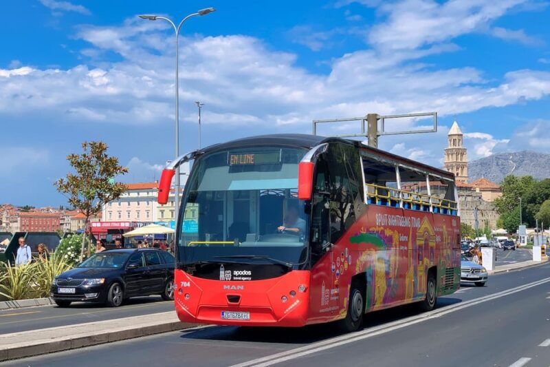 open-panoramic-bus-tour-guided-walking-tour-in-8-languages