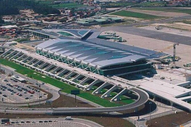 oporto-airport-private-arrival-transfer-to-porto-city-hotels