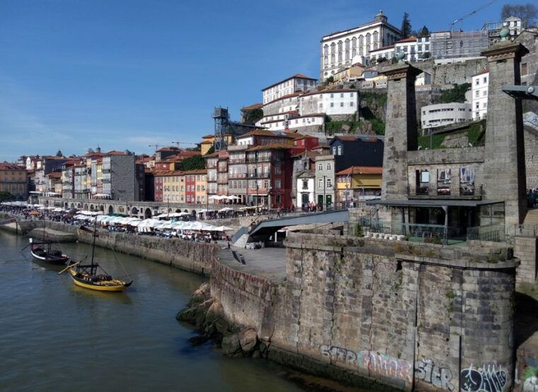 oporto-historical-and-mythical-walking-tour