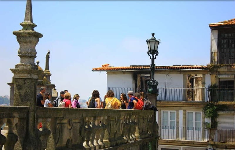 Oporto: The #1 Tour in Oporto, up to 19 people - Key Points
