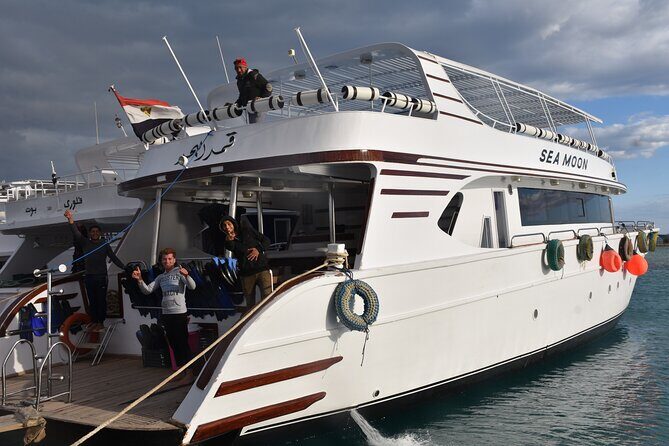 Orange Bay sea trip VIP - The Experience: What to Expect  