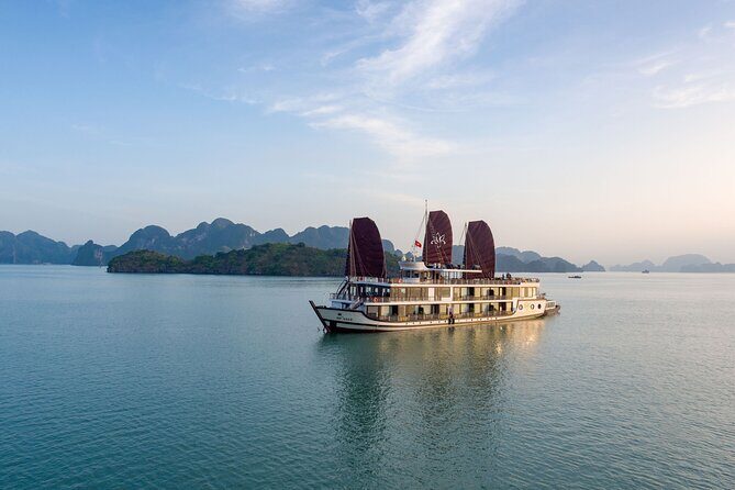 Orchid Trendy Cruise Halong Bay 2 Days/1 Night 5 Star Cruises - What Makes This Cruise Stand Out