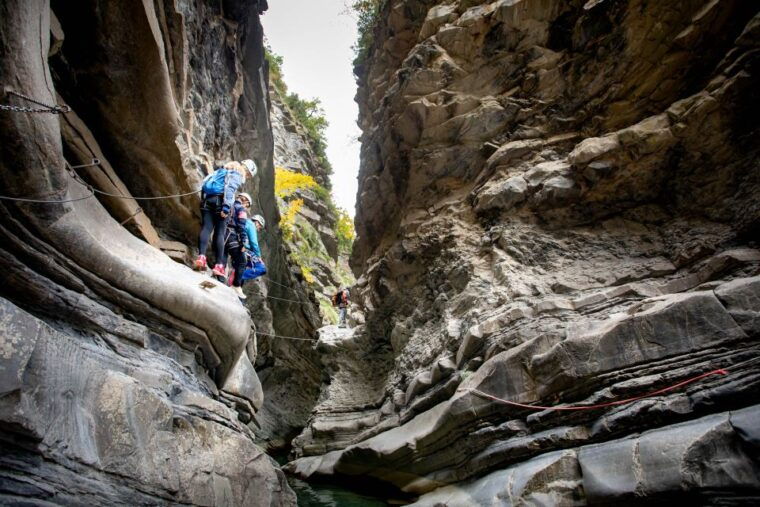 ordesa-broto-via-ferrata-k3-climbing-experience