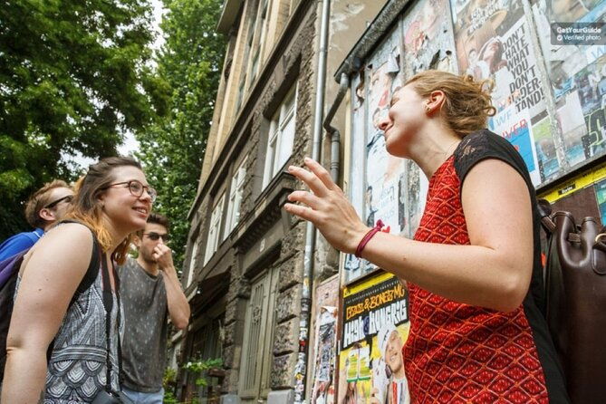 original-alternative-barcelona-street-art-tour-history-tour