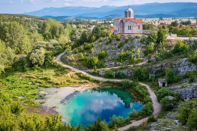 original-eye-of-the-earth-tour-with-paddleboarding-on-peruca-lake