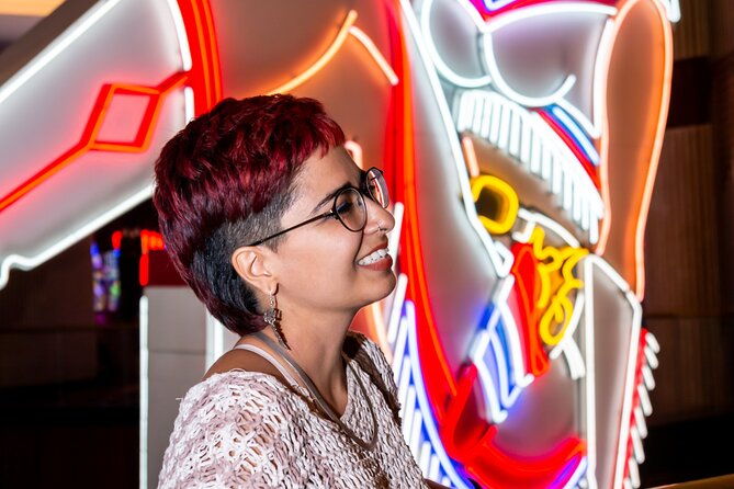 original-las-vegas-the-fremont-street-experience-walking-tour-2