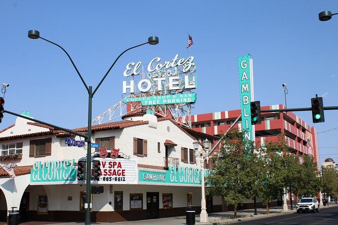 original-las-vegas-the-fremont-street-experience-walking-tour
