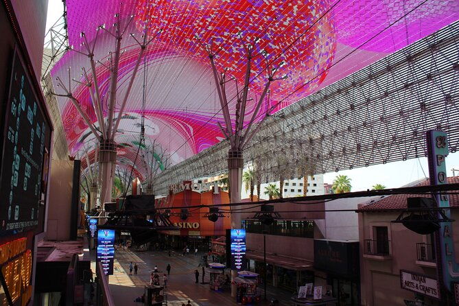 original-las-vegas-the-fremont-street-experience-walking-tour