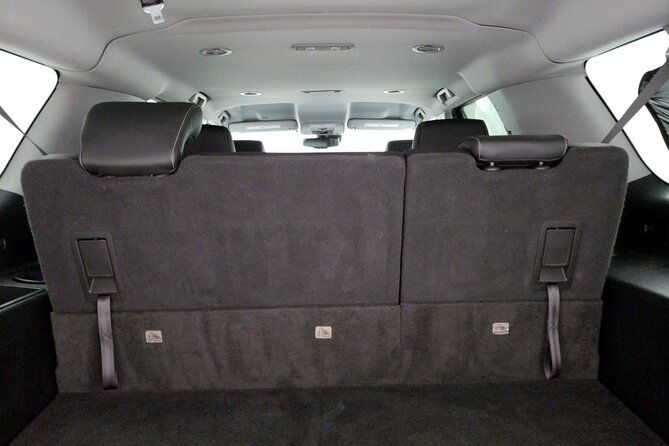 orlando-airport-mco-and-hotels-to-port-canaveral-luxury-suv-2