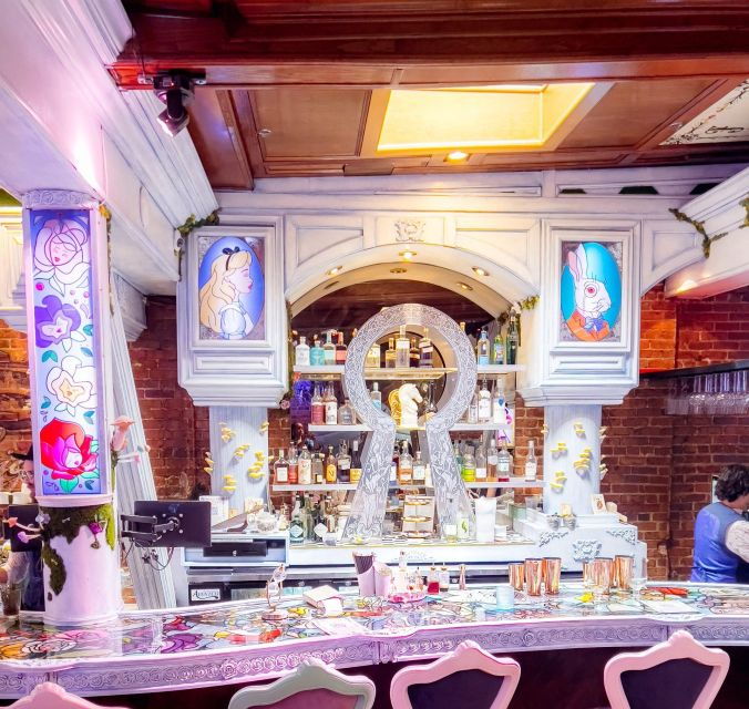 orlando-crawl-hidden-bars-and-speakeasies-tour-in-downtown