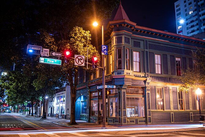 orlando-haunts-boos-and-booze-haunted-pub-crawl