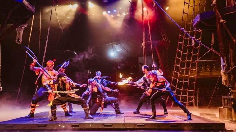 orlando-pirates-adventure-dinner-show-with-drinks