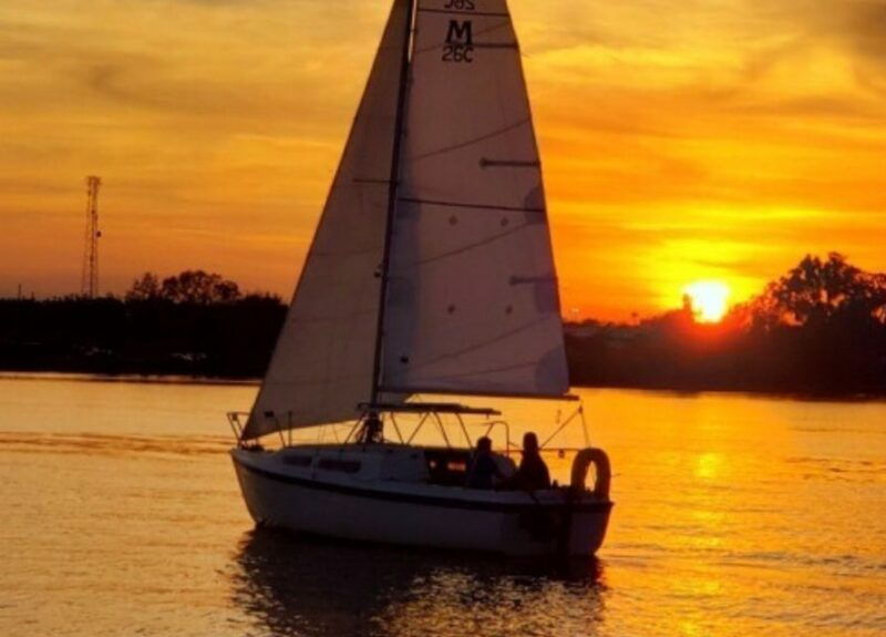 orlando-private-sunset-sailing-trip-on-lake-fairview