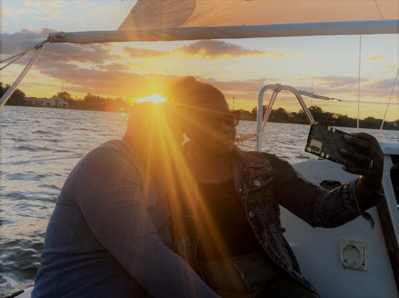 orlando-private-sunset-sailing-trip-on-lake-fairview