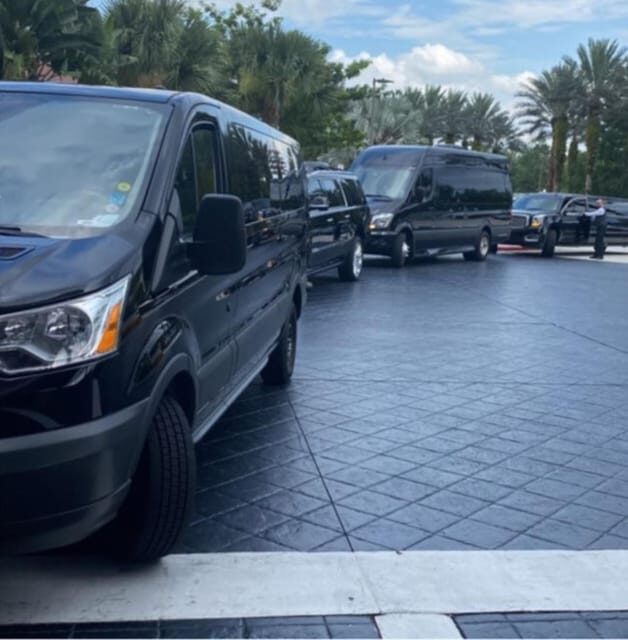 Orlando: Universal Studios Shuttle Service - FAQs