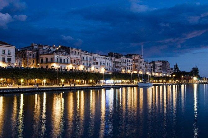 ortigia-and-plemmirio-on-a-sailing-boat