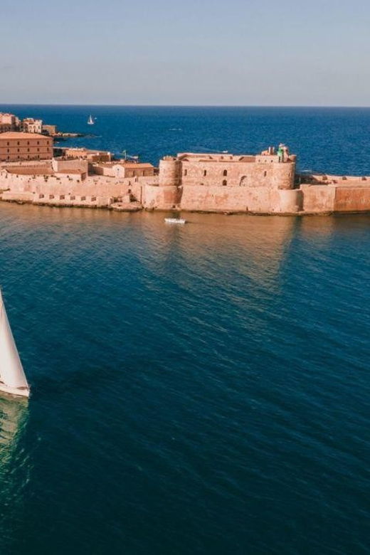 ortigia-coastal-sailing-tour-with-aperitif-experience