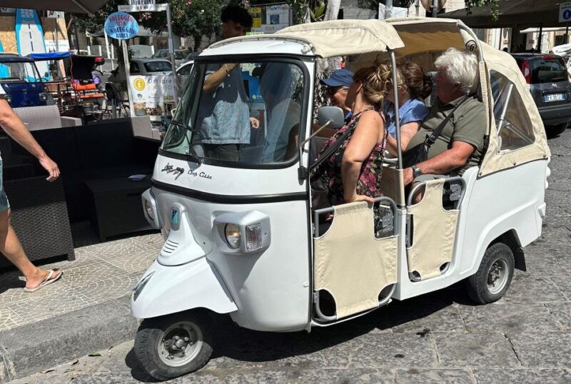 ortigia-tour-by-tuk-tuk-ape-calessino-1-hour