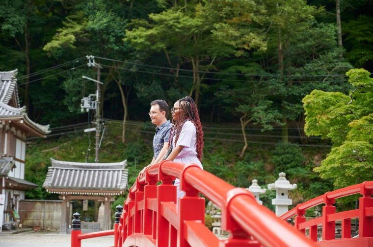 osaka-2-5-hour-private-scenic-hike-to-minoo-waterfall