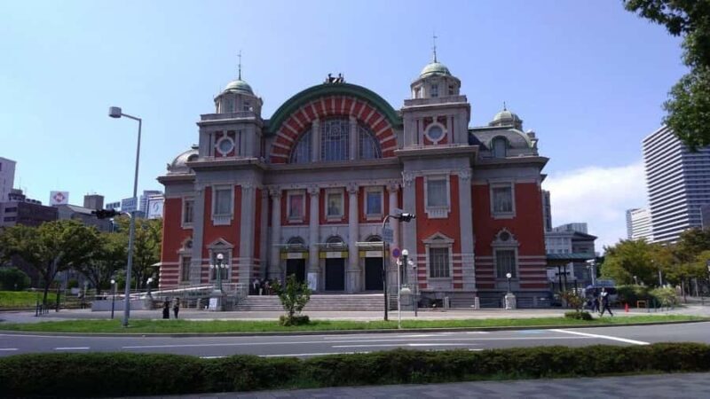 Osaka: Art and Architecture Walking Tour with Lunch - Key Points