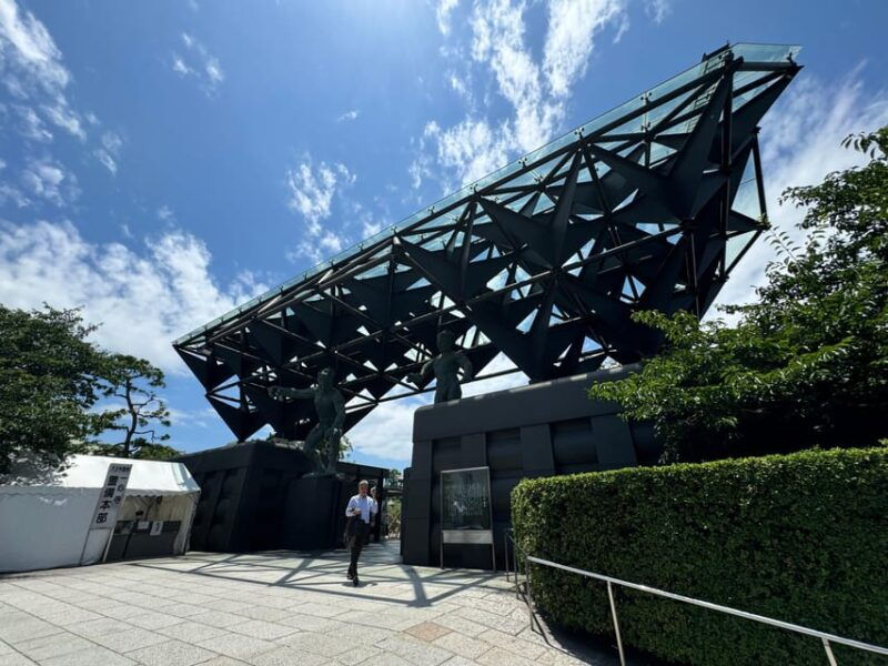 osaka-combo-tour-of-shitennoji-and-isshinji-temples-2-5h