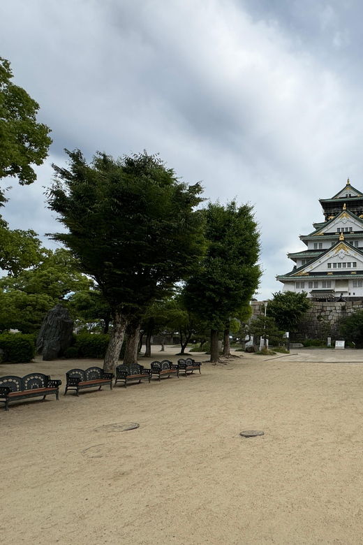 osaka-early-morning-osaka-castle-private-tour-avoid-crowds