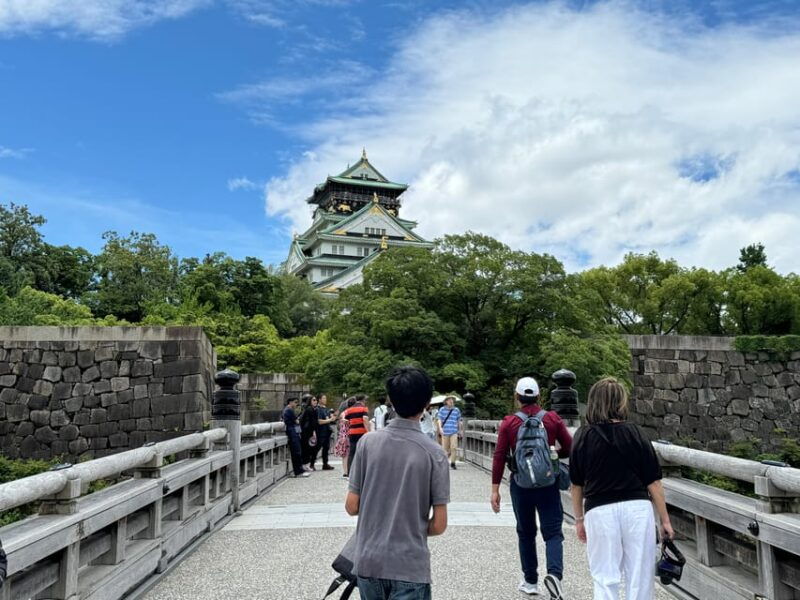 osaka-explore-every-bit-of-osaka-castle-in-3-hours